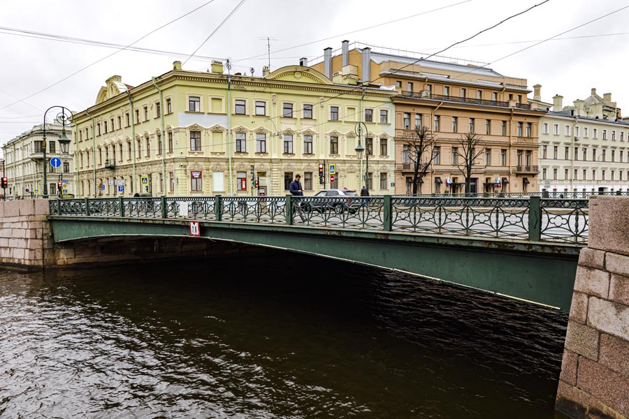 Фонарный мост