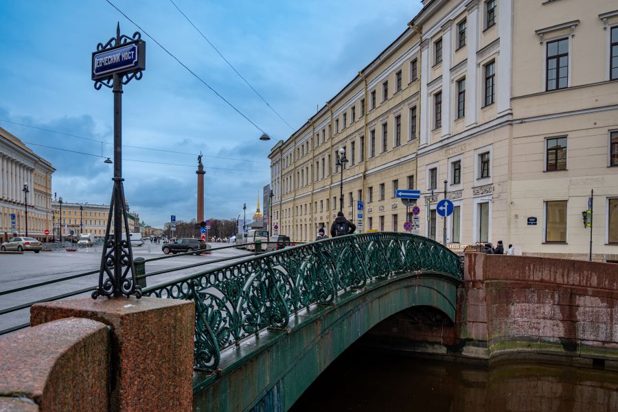 Певческий мост