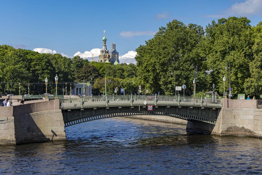 1-й Инженерный мост. Река Мойка.